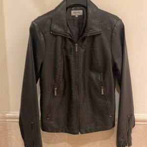 Kenneth Cole Reaction Black Vegan Leather Outerwear with zipper Medium